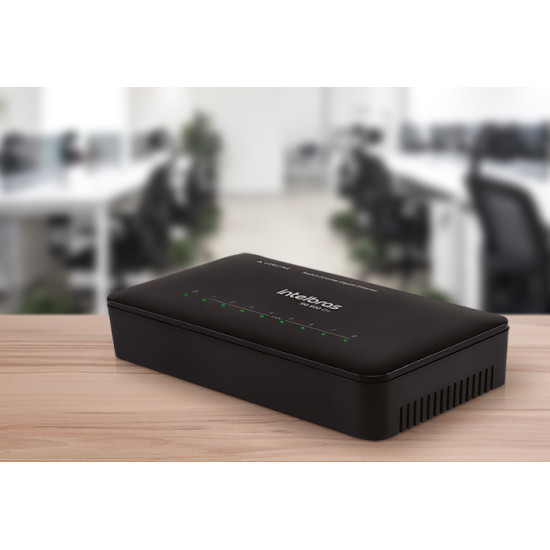 Switch com 8 Portas Gigabit Ethernet - SG 800 Q+ Switch com 8 Portas Gigabit Ethernet - SG 800 Q+